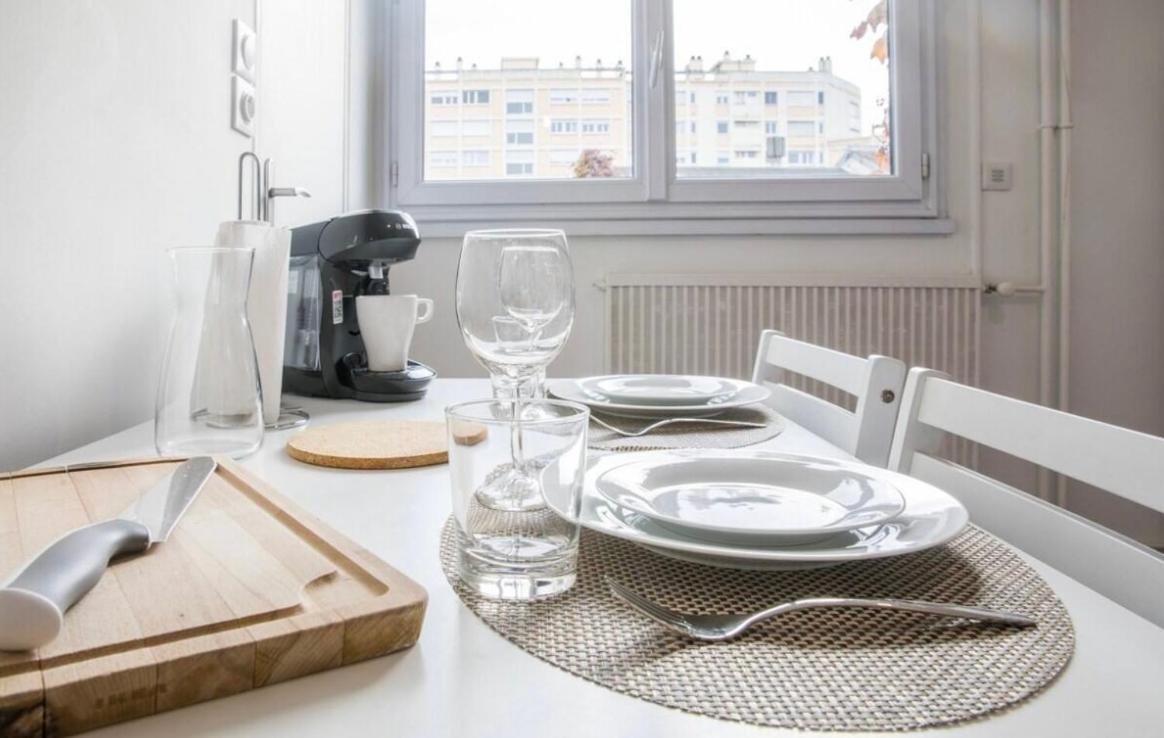 Charmant Appartement T1 Макон Экстерьер фото